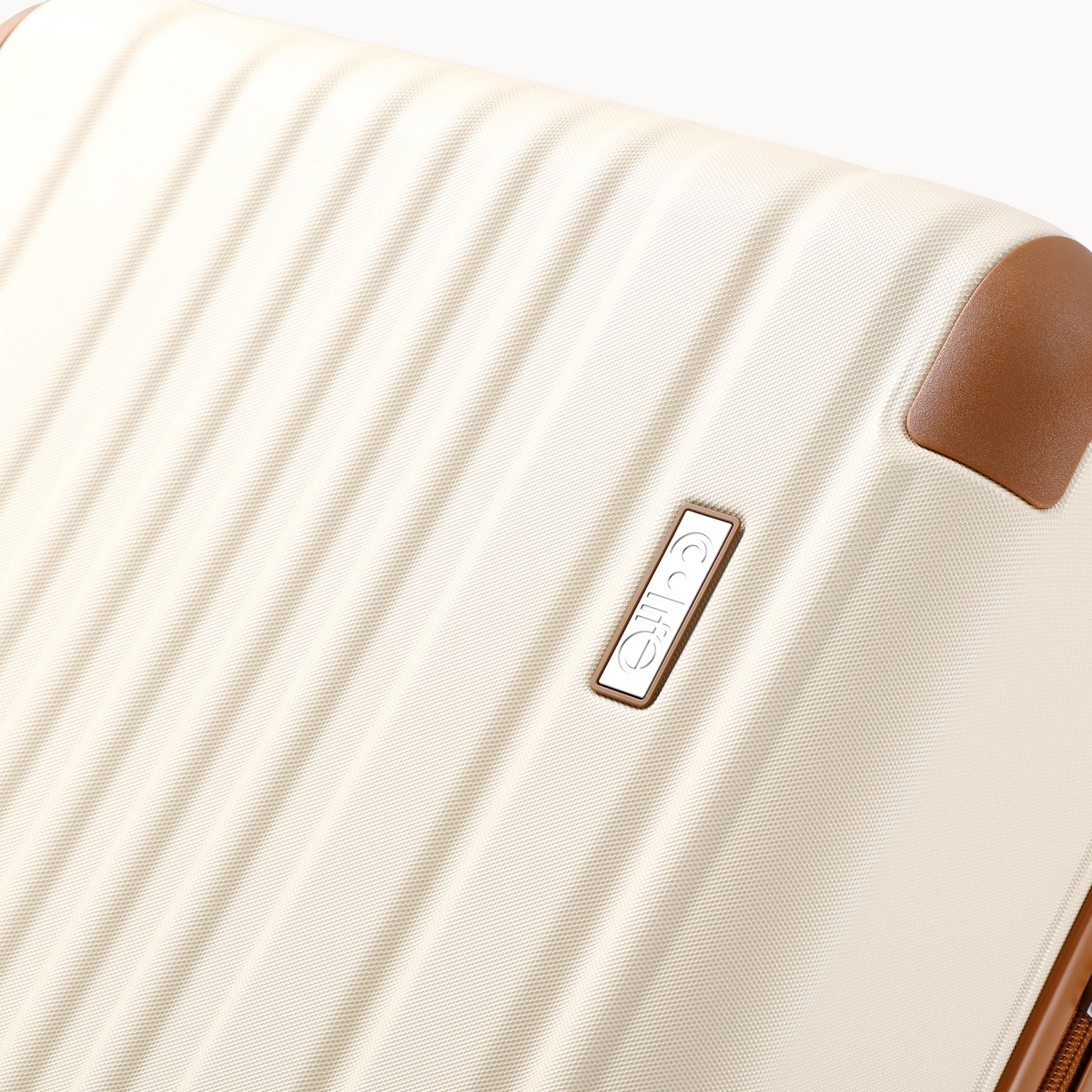 The Classic Medium Checked Ivory & Tan