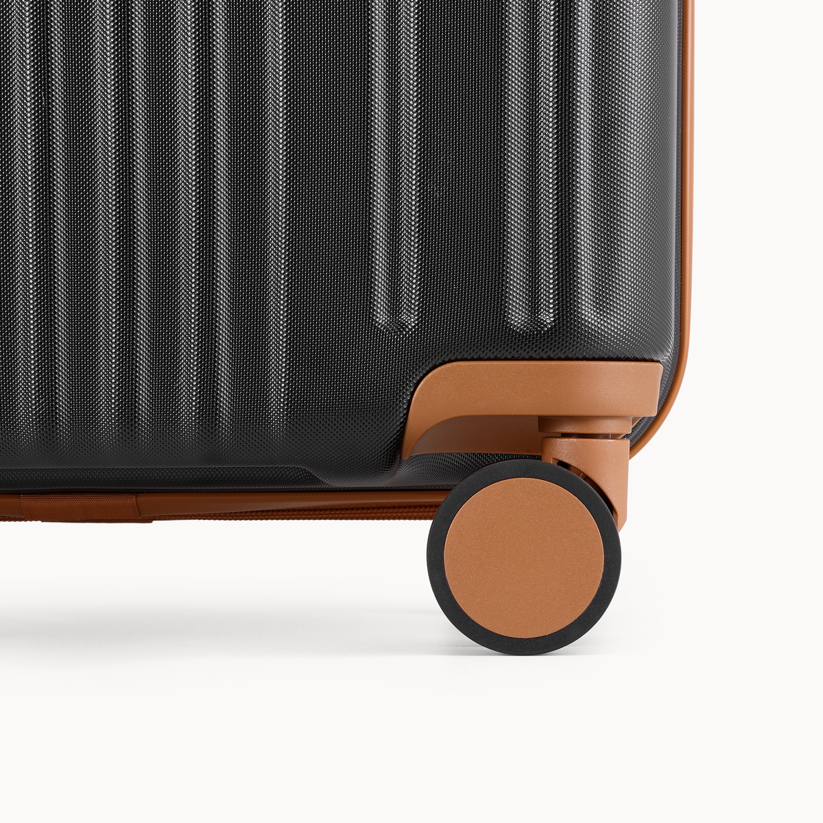 The Classic Large Checked Black & Tan